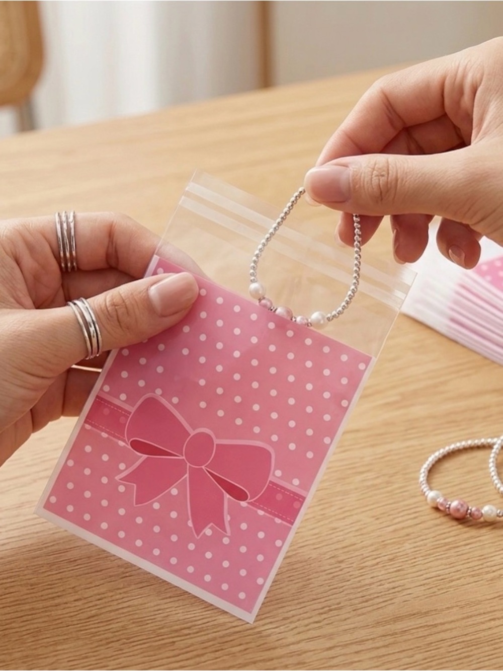 575pc Bundle: 25 L Poly Mailers 12”x15.5”, 25 Gift Bags, 25 cards & 500 Stickers - Picture 6 of 15